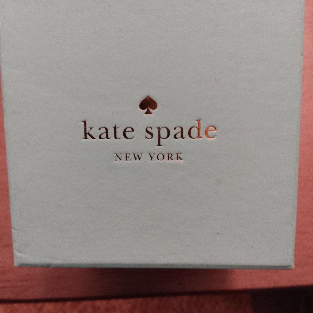 Watch - Picture 2 of 2